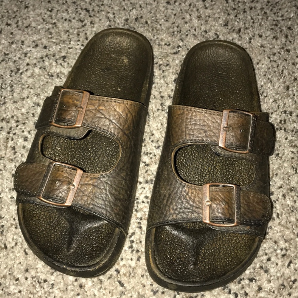 “Jesus” sandals